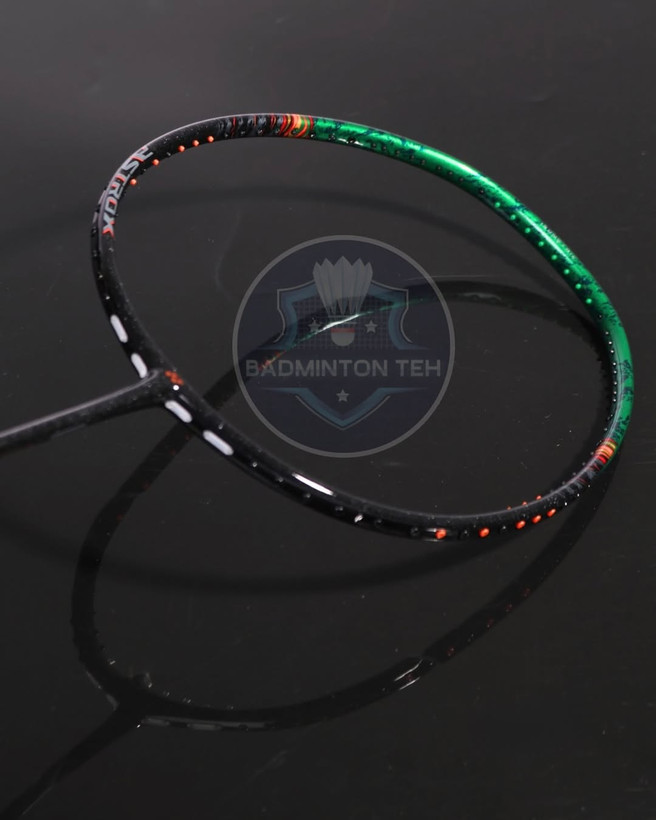 راکت بدمینتون Yonex Astrox 99 Game